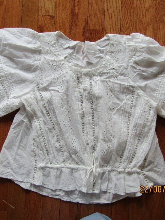 Free People Tops - Free People pullover blouse